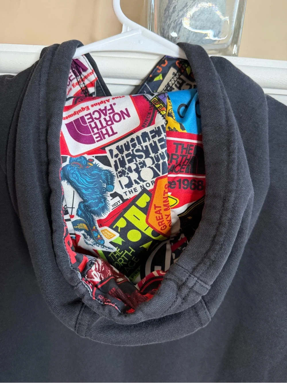 The North Face Mens Small Black Hoodie Rare National Park Sticker Bomb Hood S